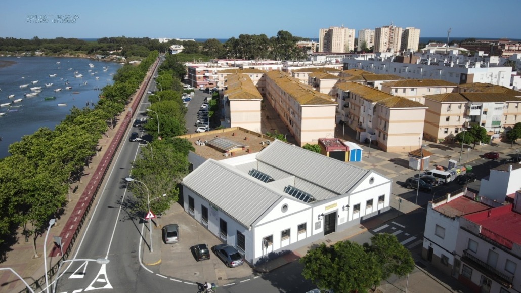 Vista aerea del Centro de acceso público a internet (CAPI) de Bda. del Rocio de Isla Cristina